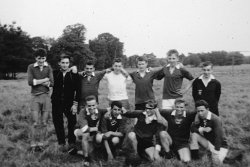 Chiro Achel 1966 voetbal leider- oudleiders 1-5